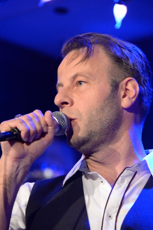 ../Images/Heel Noordwijkerhout zingt Hazes 233.jpg
